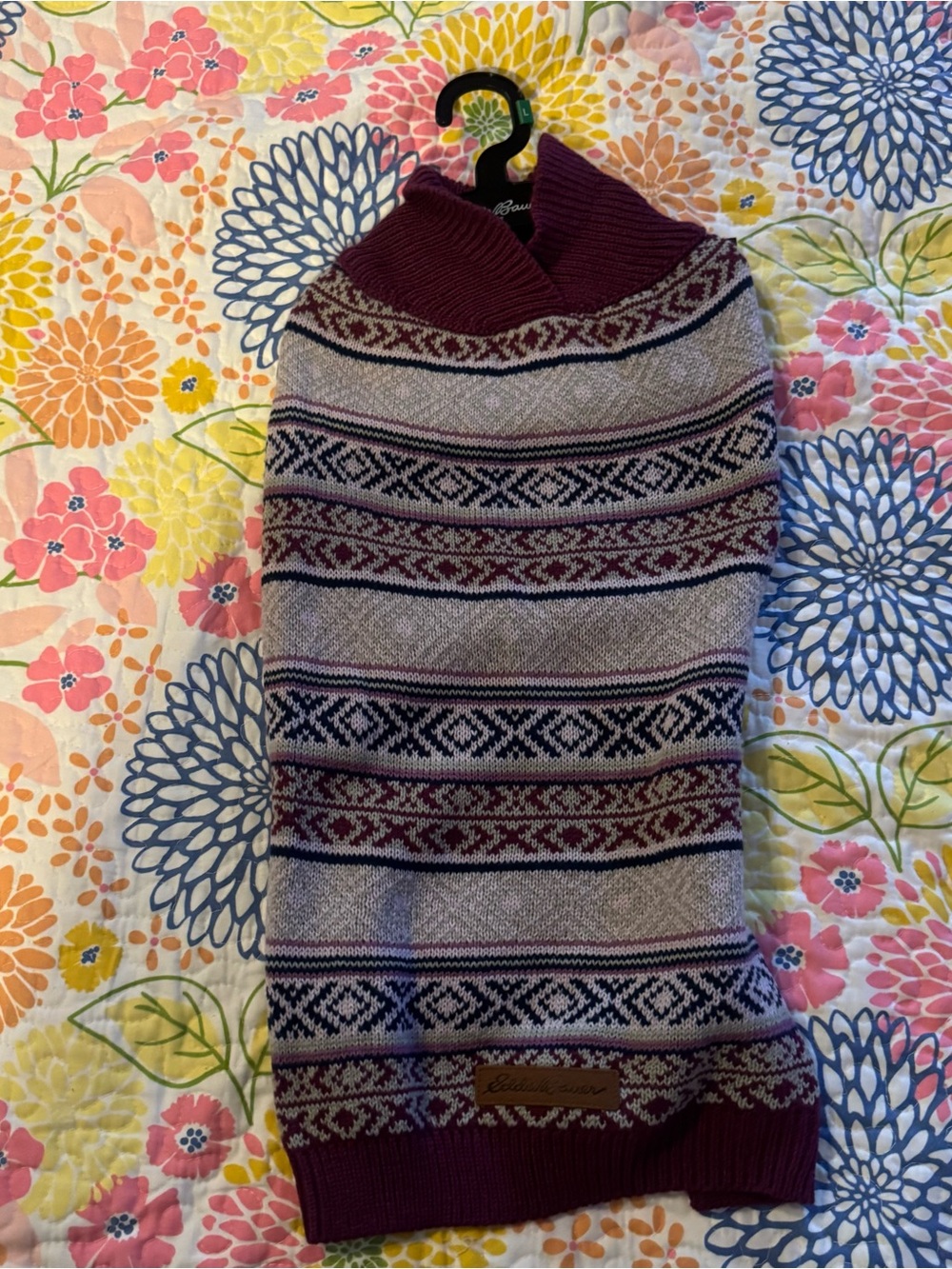 NWT large Eddie Bauer dog sweater